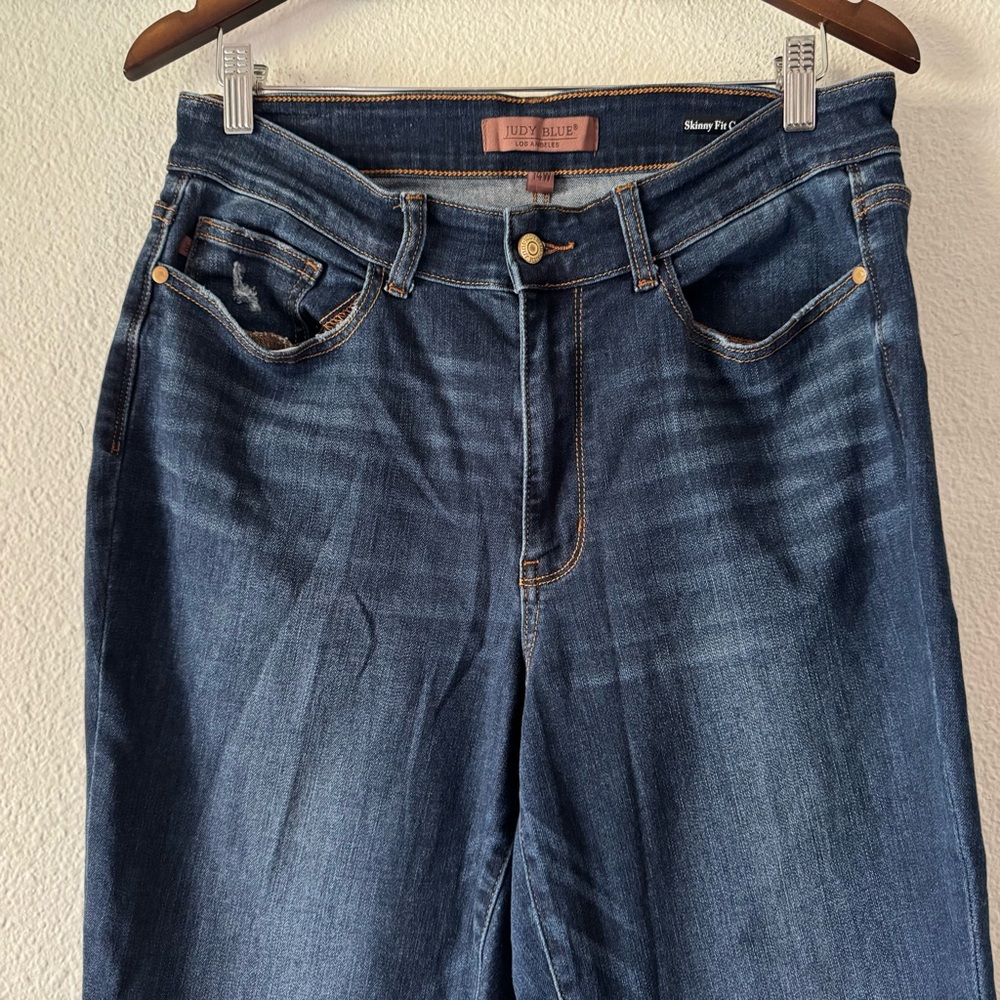 Modern Judy Blue 14W Dark Wash Skinny Fit Capri Jeans Denim Minimalist Casual - Picture 3 of 15